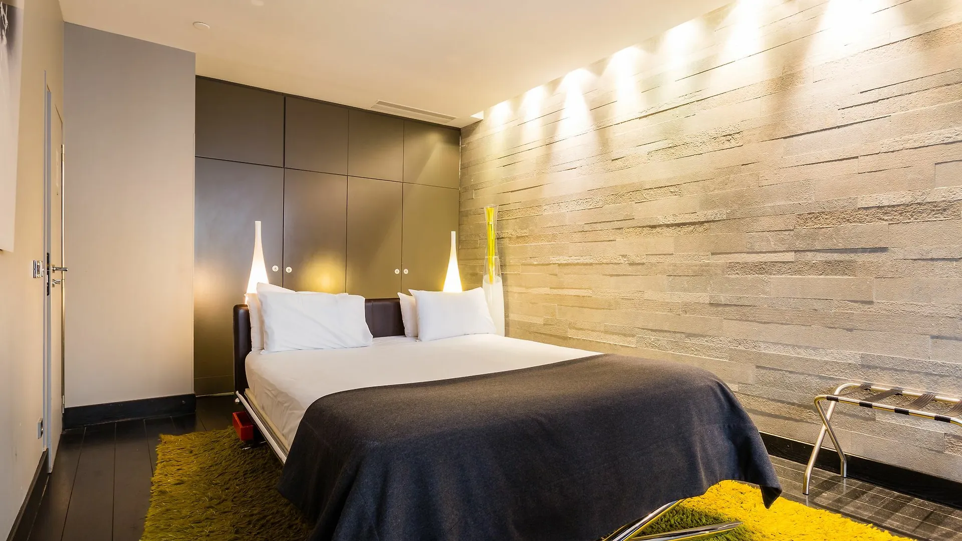 Cmg Tour Eiffel Apartment